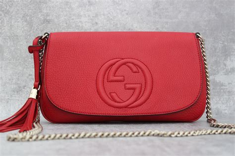 gucci shoulder bag red|gucci shoulder bag with chain.